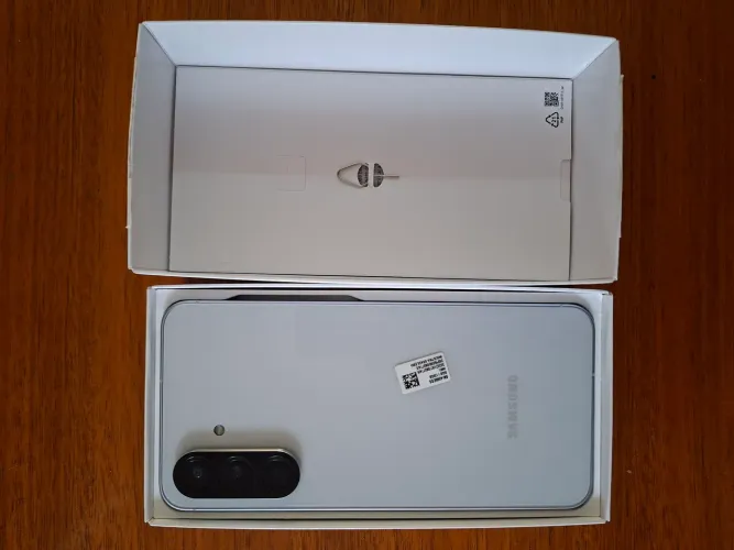 Samsung A56 / 5G (Lançamento)