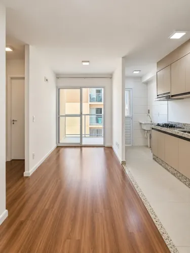 Apartamento 2 Quartos, Planejado nos Quartos e Cozinha, com Sacada e Churrasqueira | Zona