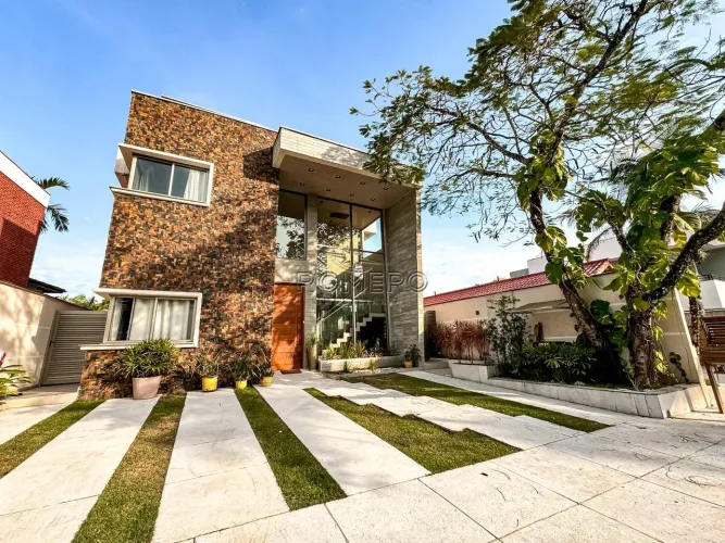 Casa de Condomínio com 5 dorms, Condomínio Lagoinha, Ubatuba - R$ 5.5 mi, Cod: 2432