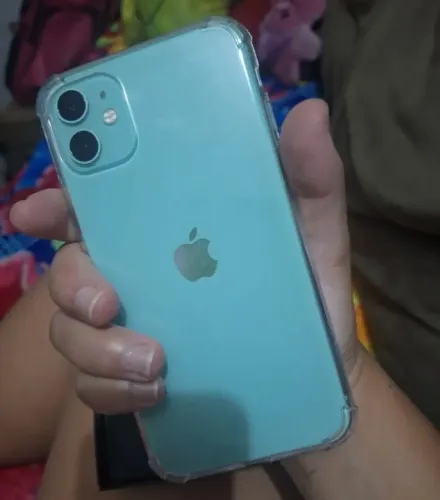 Vendo ou troco iPhone 11 Pro Max