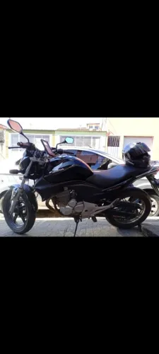 CB300R 2010 aceito moto de menor valor como parte do pagamento