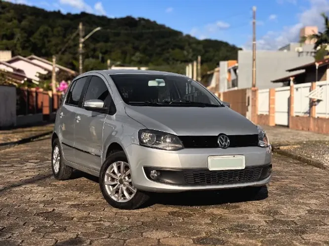 Volkswagen Fox Prime/higli. 1.6 Total Flex 8V 5P 2013