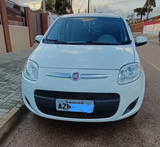 Fiat Palio Attractive 1.0 EVO Fire Flex 8V 5P 2015
