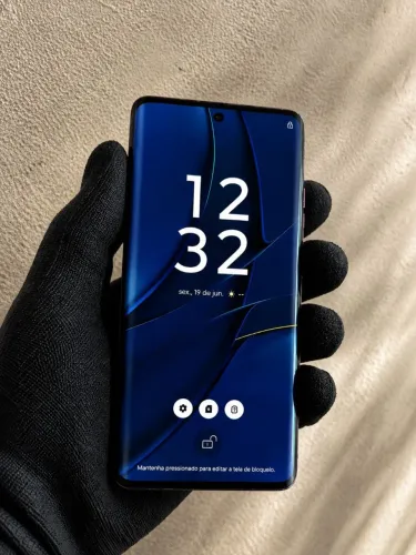 Moto Edge 40 Neo 256
