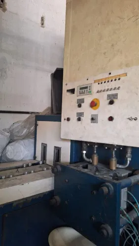 Máquina PET com molde de 2 litros/ Máquina sopradora PET