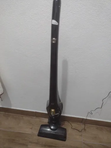 Aspirador de pó Oster