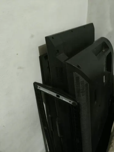 Tvs ,placas e fontes leia o anúncio