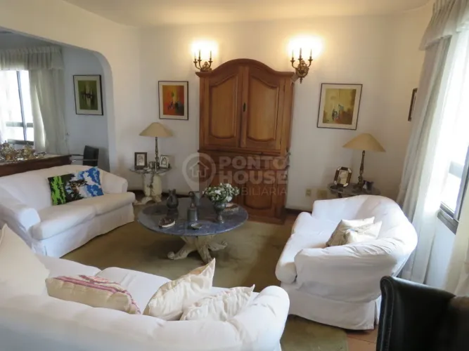Apartamento à venda no bairro Vila Gumercindo de 4 dormitórios, suite e 3 vagas