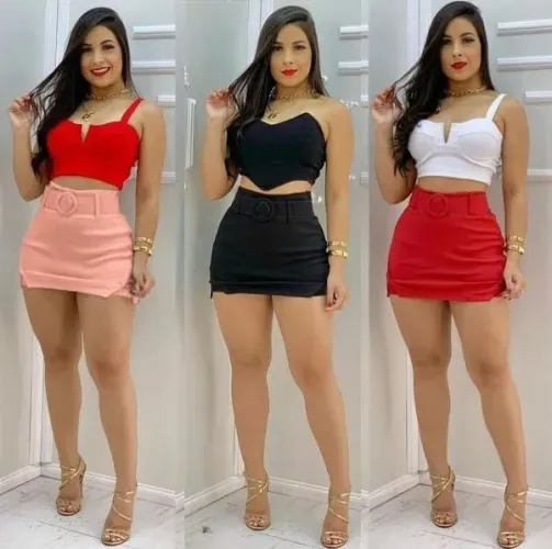 Short saia curto bengaline com cinto e fendas feminino
