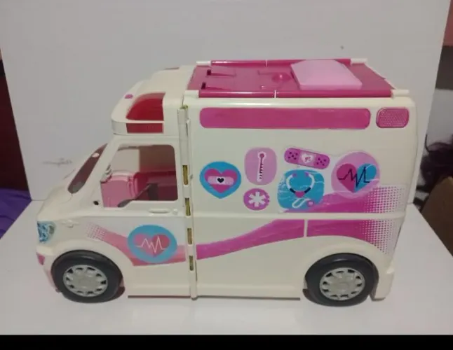Ambulância da Barbie