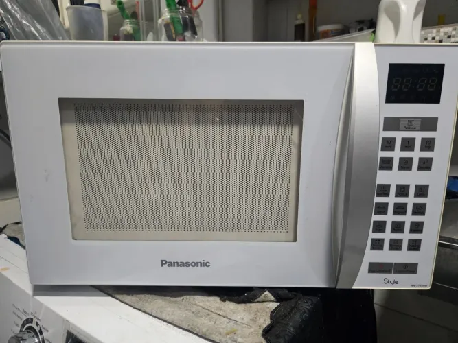 Micro-ondas panasonic  32l. R$ 420,00