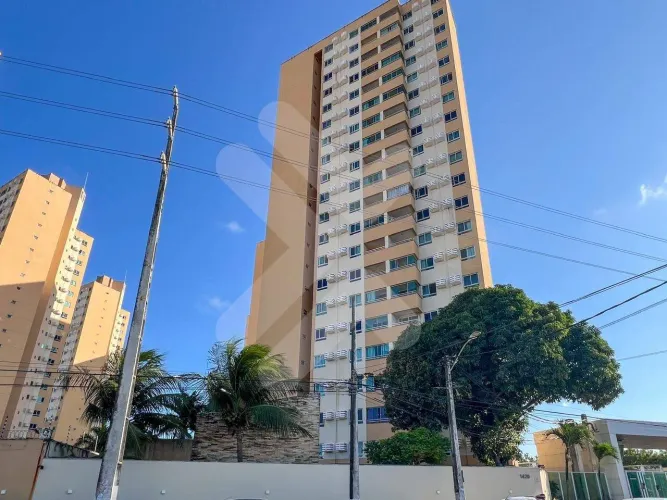 Apartamento à venda com 2/4 | Torres de Amintas Barros