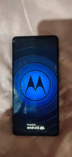 Moto Edge 20