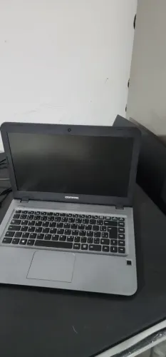 Notebook Compaq i5 com leitor de digital.