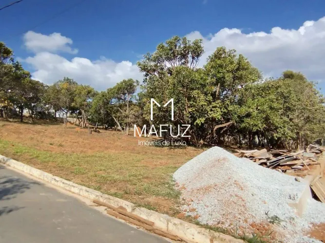 Lote à venda, Condomínio Jardins da Lagoa - Lagoa Santa/MG