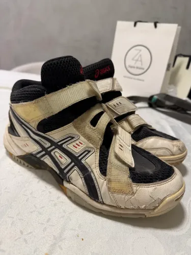 Tênis Asics Cyberzero TAM 40