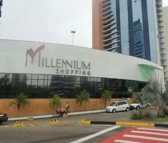 Sala no Shopping Millennium - Medical Tower