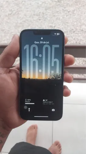 iPhone 13