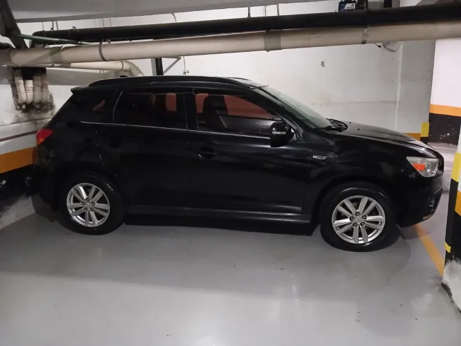Mitsubishi ASX 2.0 16V 4X4 160cv Aut. 2011