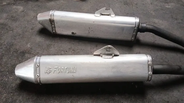 Ponteira Esportiva Fortuna duas saídas Falcon 400
