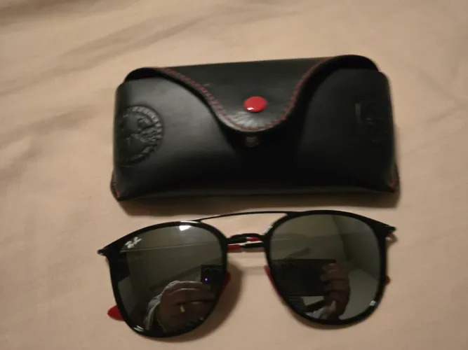 Oculos ray ban ferrari original praticamente novo