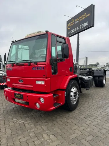 CARGO 4030 4X2 GUINCHO PARA CAMINHÃO COM LANÇA