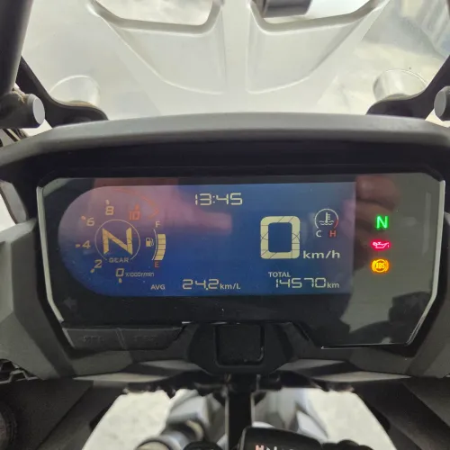 CB 500X 2021 ótimo estado, com acessórios!m acessá