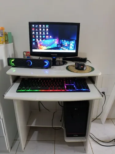 Computador completo funcionando perfeitamente 