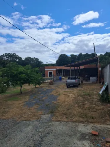 Chácara em Araçoiaba da Serra , 4 quartos , piscina , pomar e muito mais . Excelente ! 