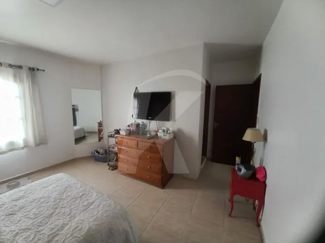 Sobrado em Santana com 03 quartos, 01 suíte, 02 vagas, residencial e/ou comercial