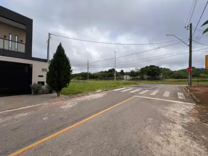 Lote/Terreno para venda com 277 metros quadrados em Guará II - Brasília - Distrito Federal