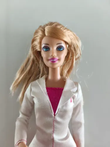 Barbie Pediatra