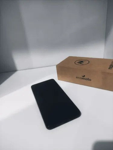?MOTO G73 256GB 8GB RAM SEMI NOVO!