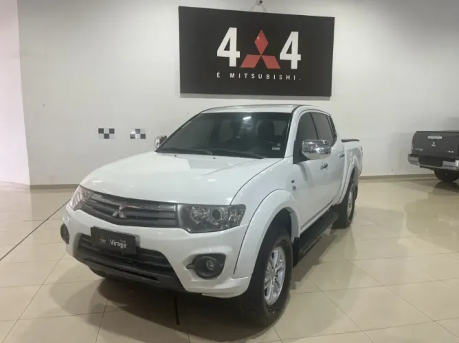 Mitsubishi L200 Triton HPE 3.2 CD TB Int.diesel AUT 2015