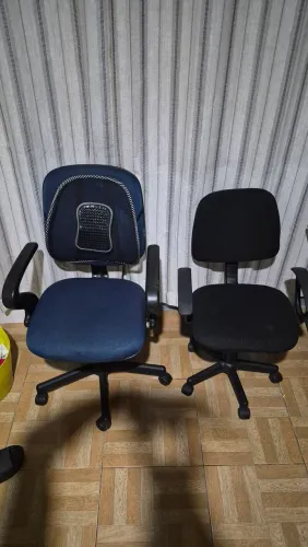 Cadeiras de escritório basicas + encosto para lombar