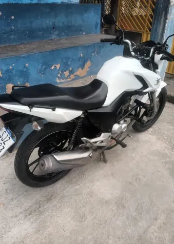 Fan 160 disponível pra locação