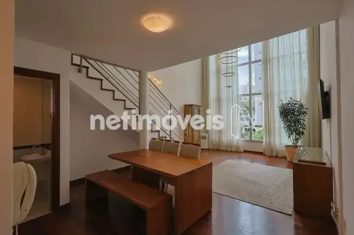 Apartamento mobiliado para locação no Belvedere.