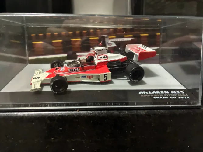 McLaren M23 - Fittipaldi