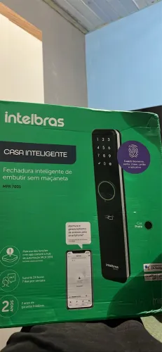 Fechadura Inteligente Izy Smart de Embutir Sem Maçaneta IFR 7001 Preto Intelbras