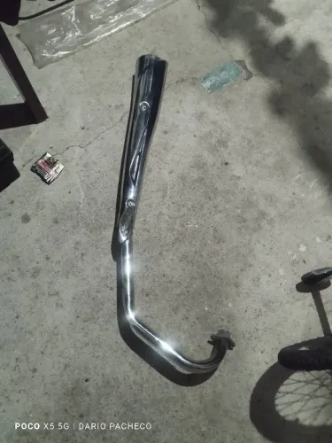 Vendo escapamento Titan 150