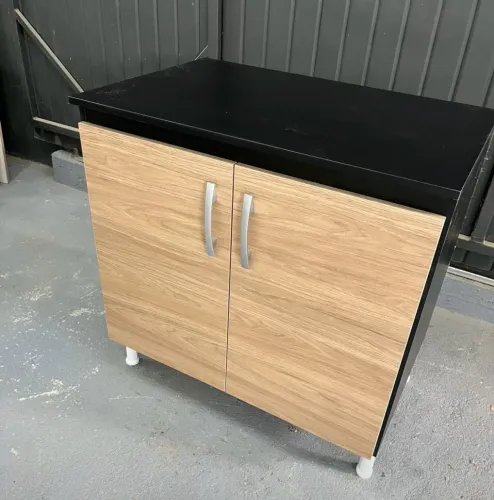 Balcão de 2 portas