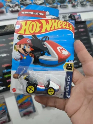 Mario Kart Hot Wheels