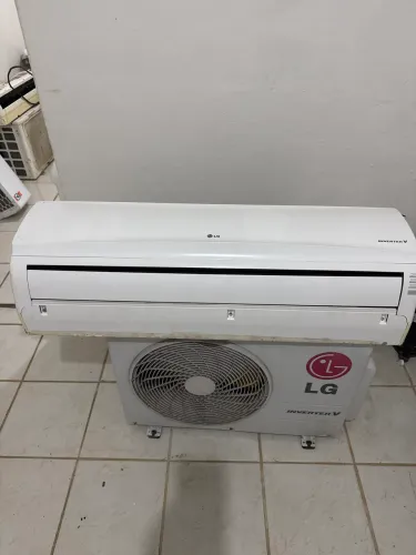 Ar-condicionado LG 18.000 btus 