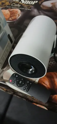 Projetor com wifii novo