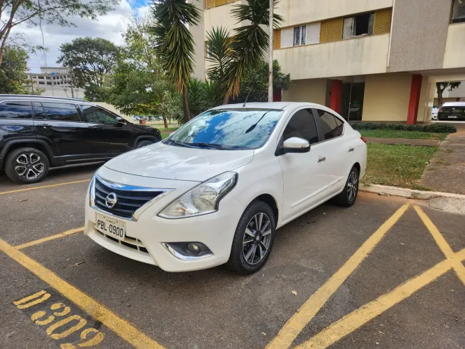 Nissan Versa Unique 1.6 16V Flexstart 4P Aut. 2018