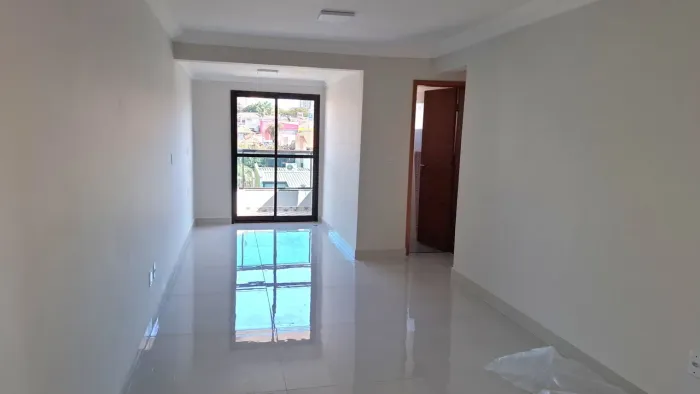 Cobertura para alugar na Rua Uruguaiana, Vila Alzira, Santo André - SP
