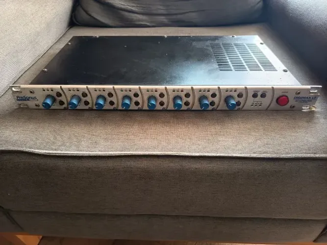 Pré Amplificador Presonus Digimax LT