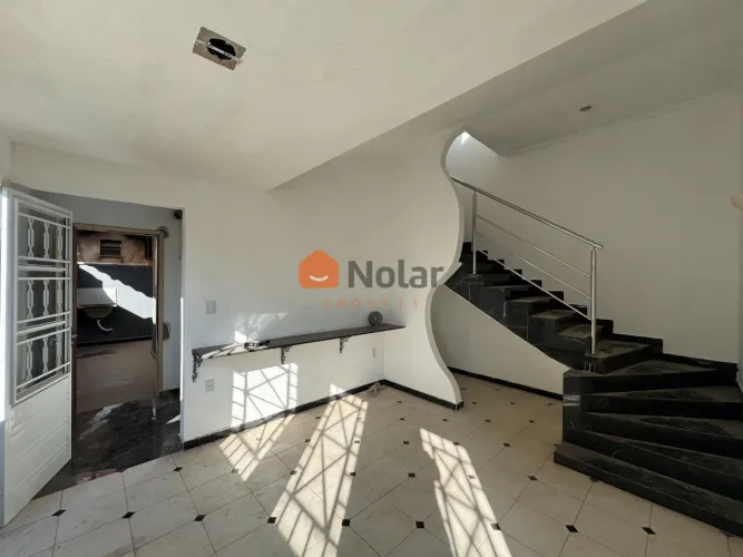 Casa de 4 quartos com suíte para alugar no Bairro Santa Inês em Belo Horizonte MG