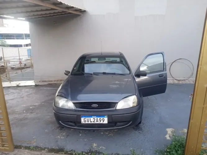 Ford Fiesta Street/ Action 1.0 8V 5P 2002