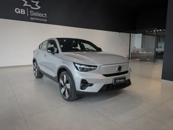 Volvo C40 Recharge Plus (elétrico) 2024